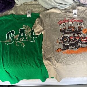 GAP Green and Tan Graphic Tees set of 2